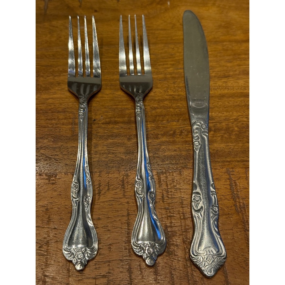 Oneida Azalea Stainless Flatwear‎ 2 Dinner Forks 1 Knife Classic Silverware
